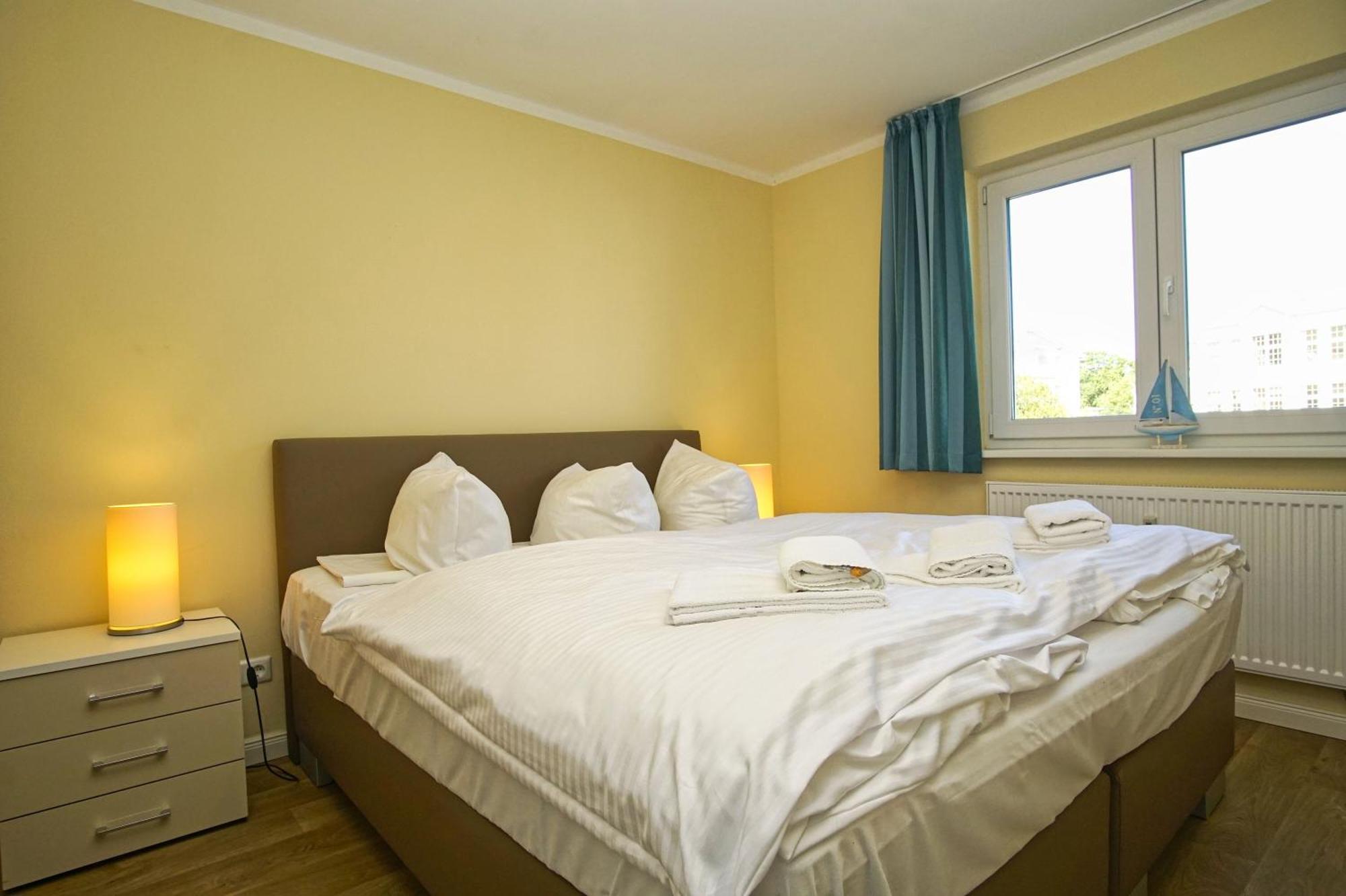 Balkon, Gratis Nutzung Vom Ahoi Erlebnisbad Und Sauna In Sellin- Meeresblick Fewo 59 เกอเรน ภายนอก รูปภาพ